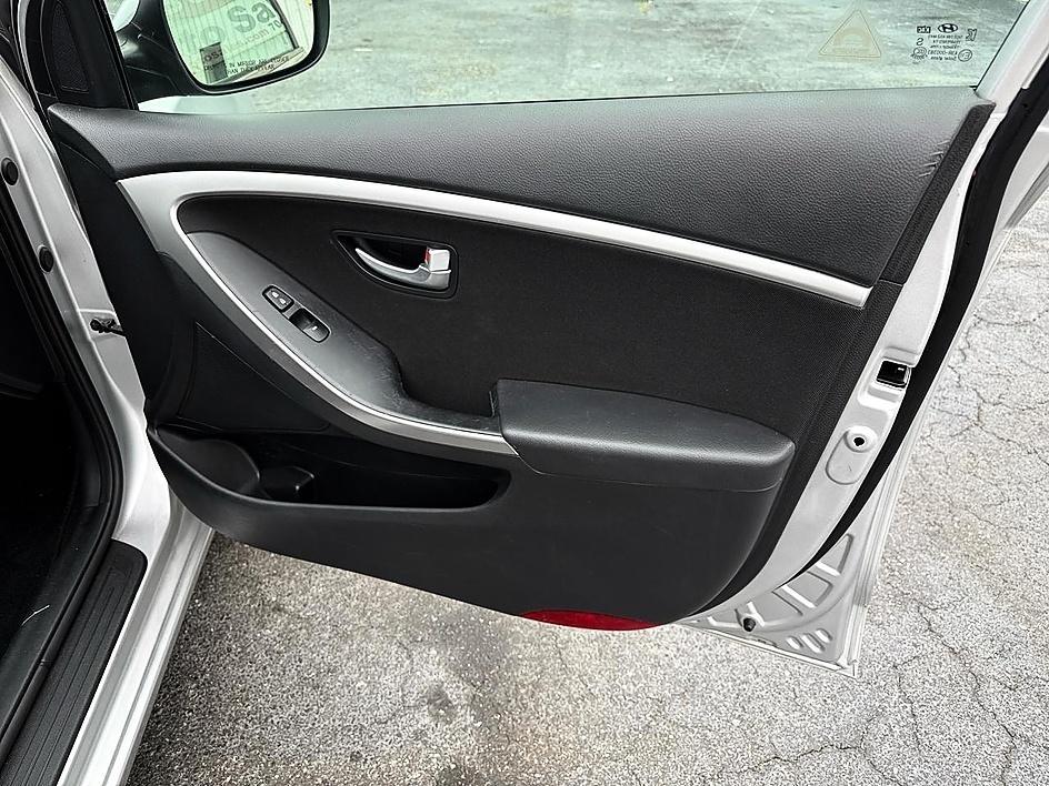 Hyundai Elantra GT 5dr HB Auto 2014