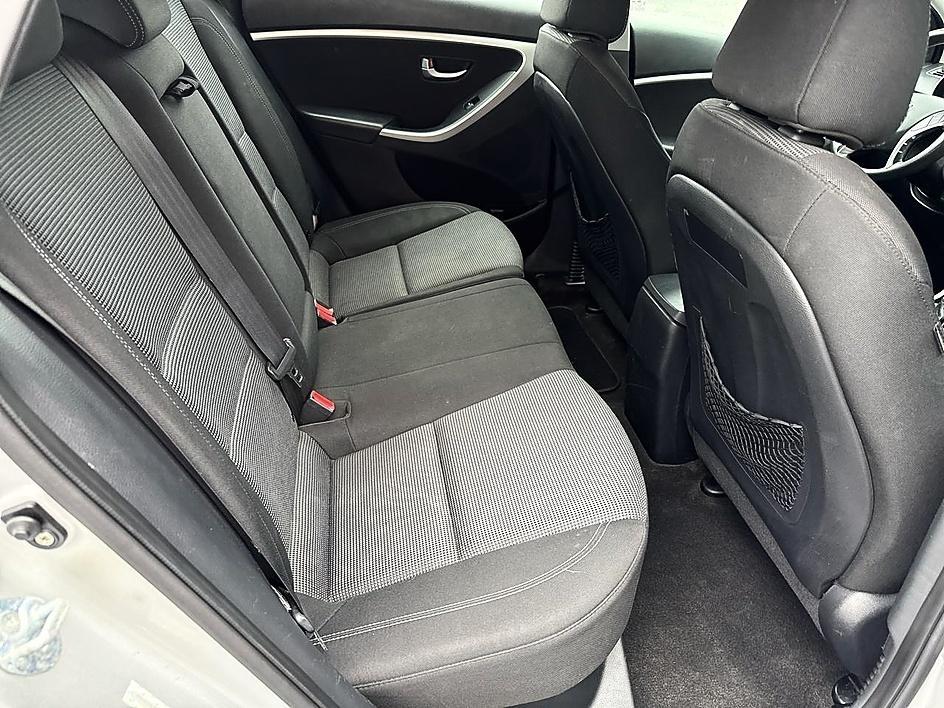 Hyundai Elantra GT 5dr HB Auto 2014