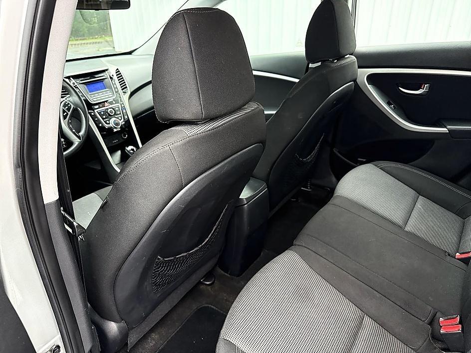 Hyundai Elantra GT 5dr HB Auto 2014