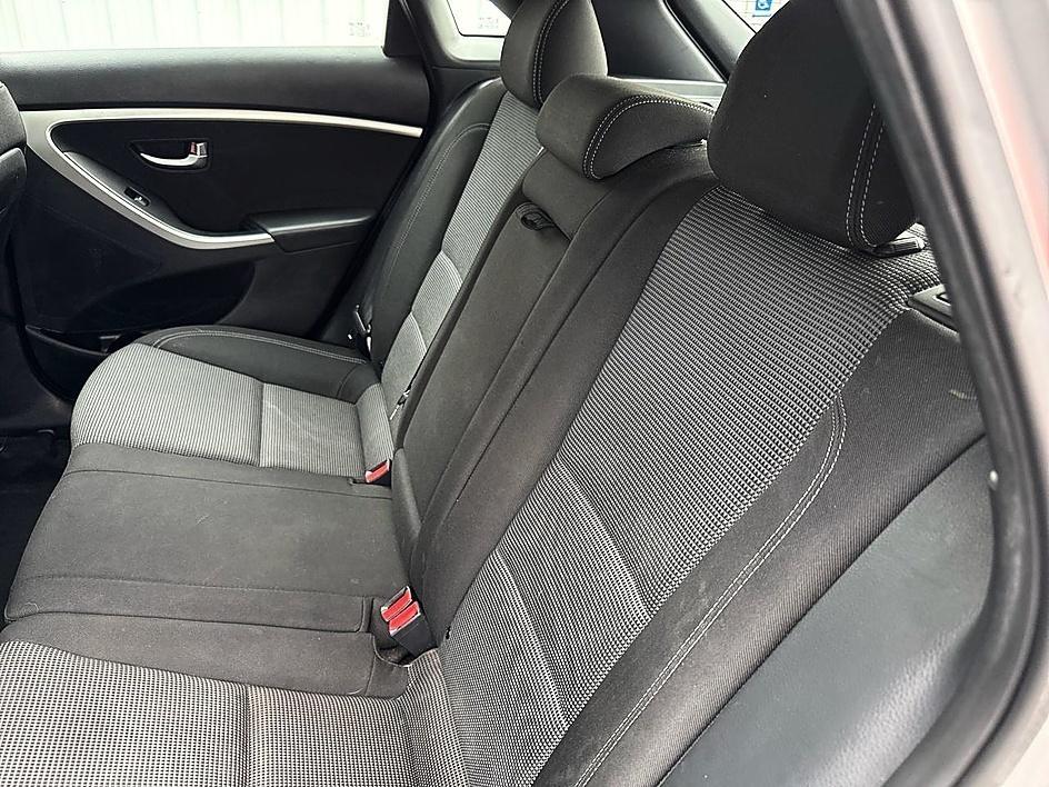 Hyundai Elantra GT 5dr HB Auto 2014
