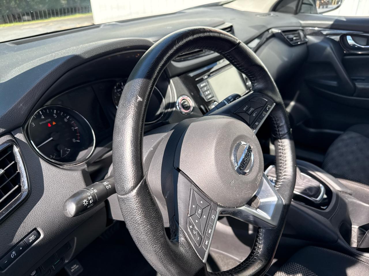 Nissan Rogue Sport AWD SV 2022