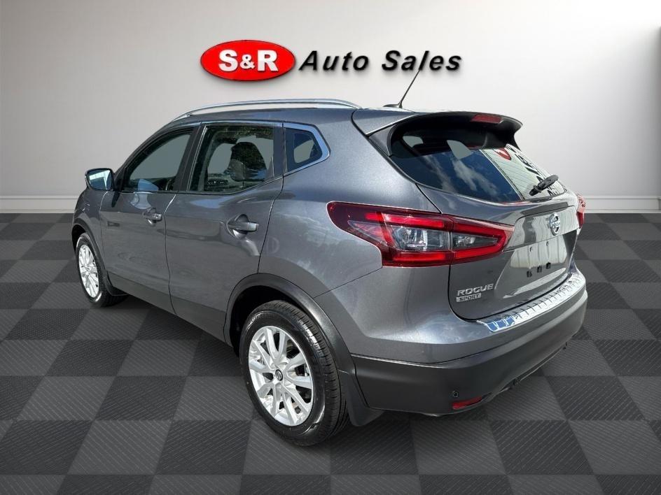 Nissan Rogue Sport AWD SV 2022