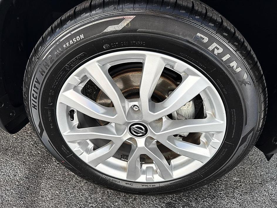 Nissan Rogue Sport AWD SV 2022