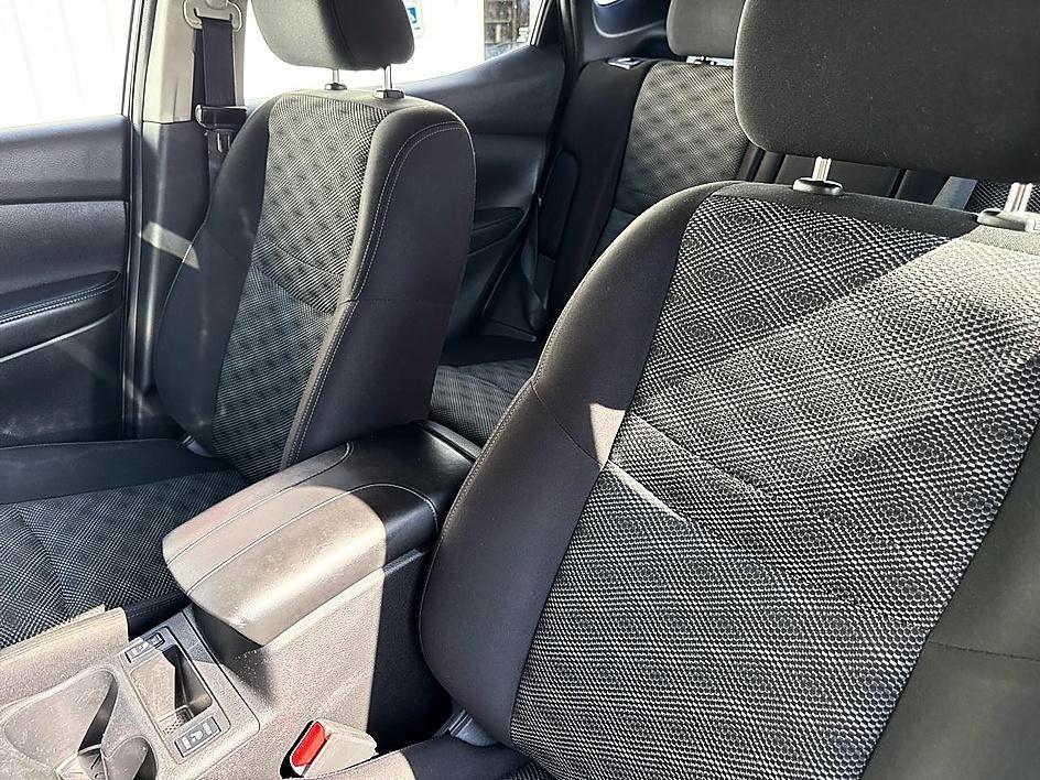 Nissan Rogue Sport AWD SV 2022