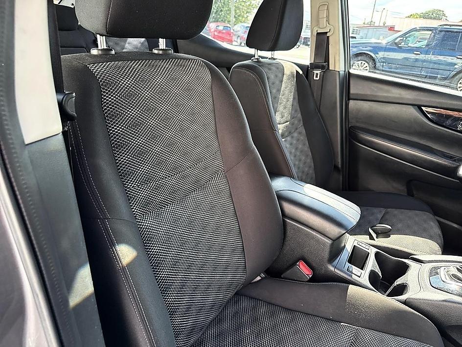Nissan Rogue Sport AWD SV 2022