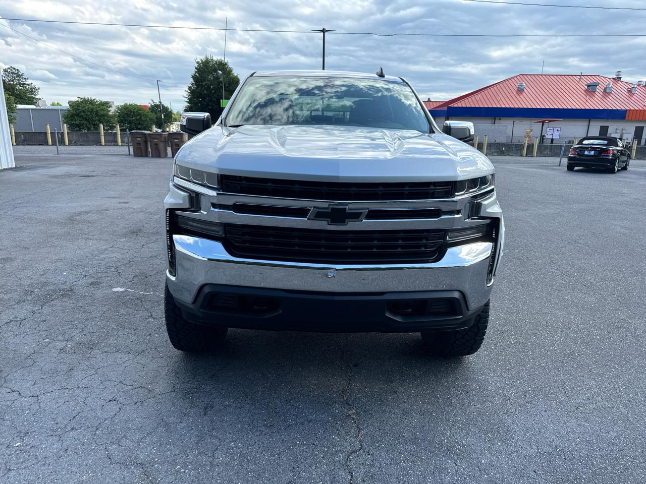 Chevrolet Silverado 1500 4WD Crew Cab 147" LT 2020