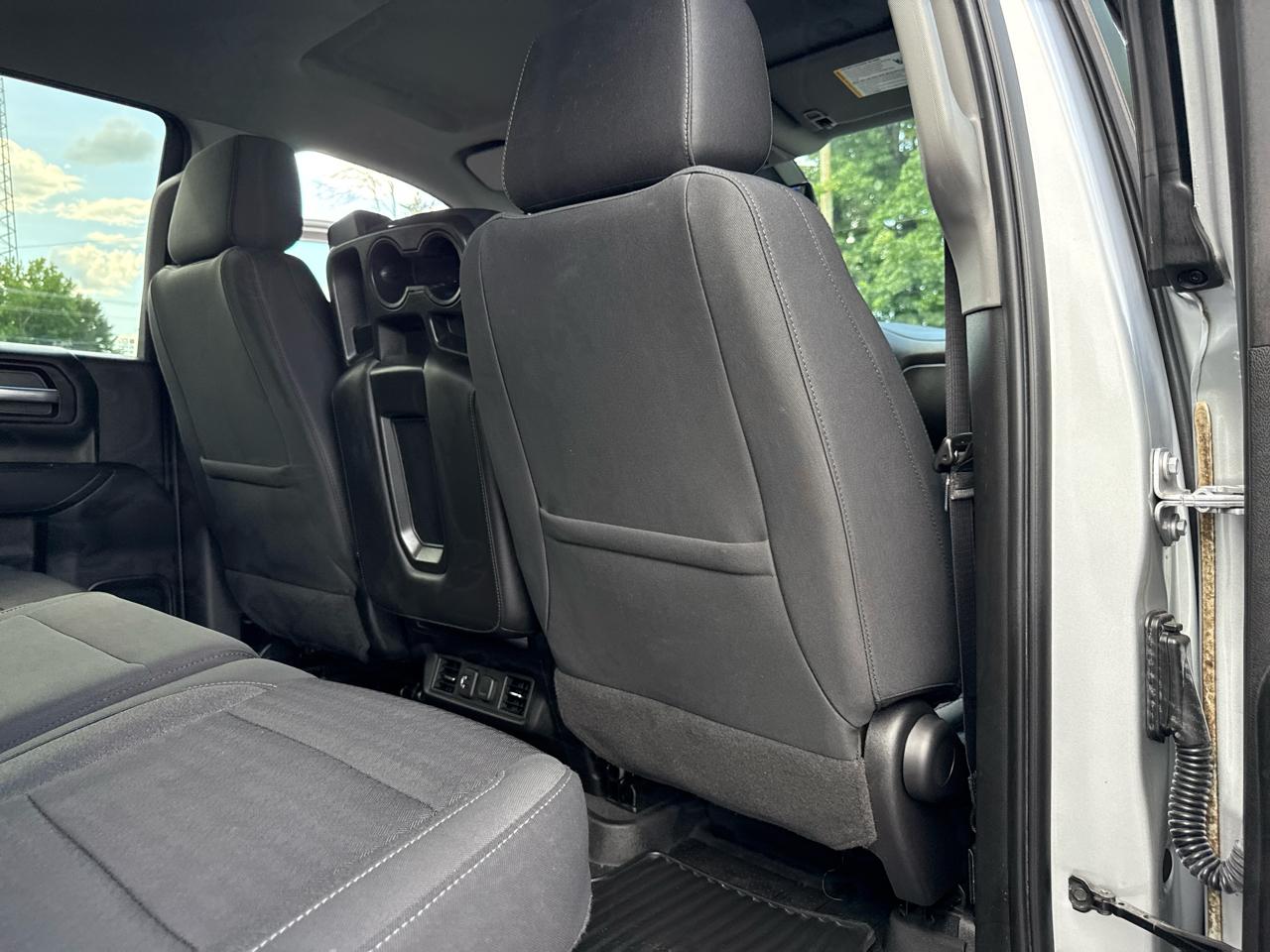 Chevrolet Silverado 1500 4WD Crew Cab 147" LT 2020