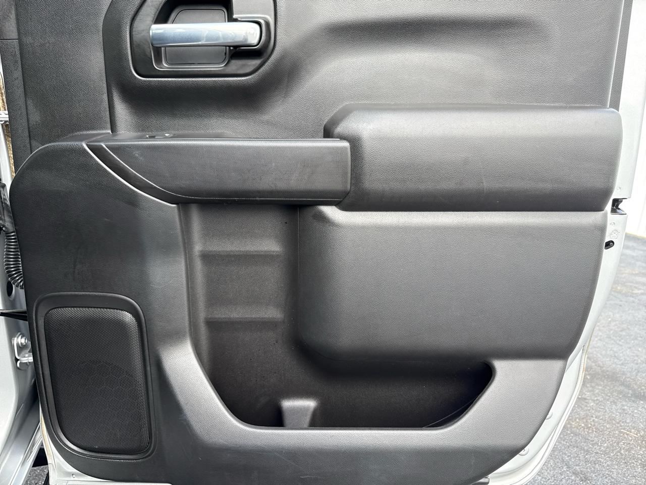 Chevrolet Silverado 1500 4WD Crew Cab 147" LT 2020
