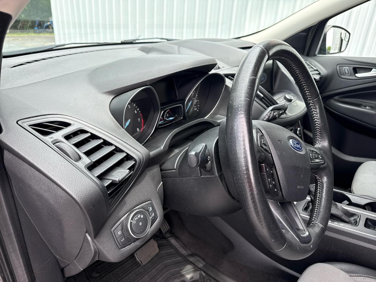 Ford Escape SE FWD 2018