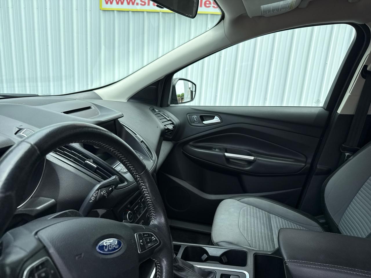 Ford Escape SE FWD 2018