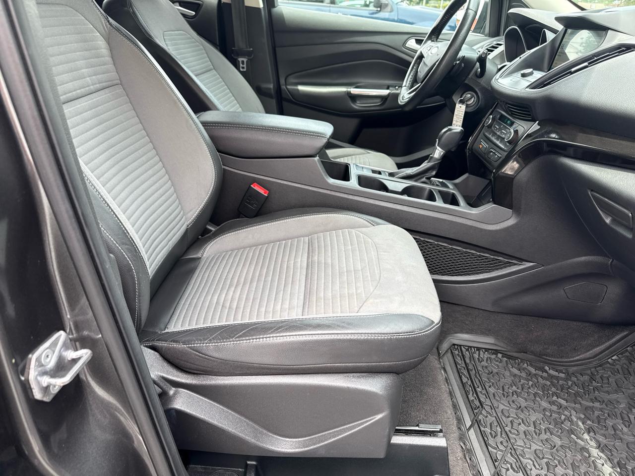 Ford Escape SE FWD 2018