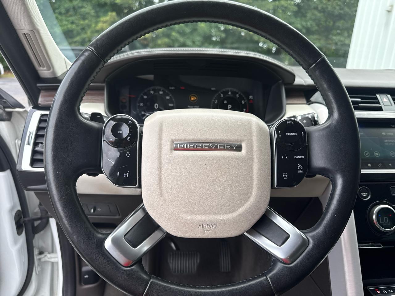 Land Rover Discovery HSE Luxury V6 Supercharged 2019