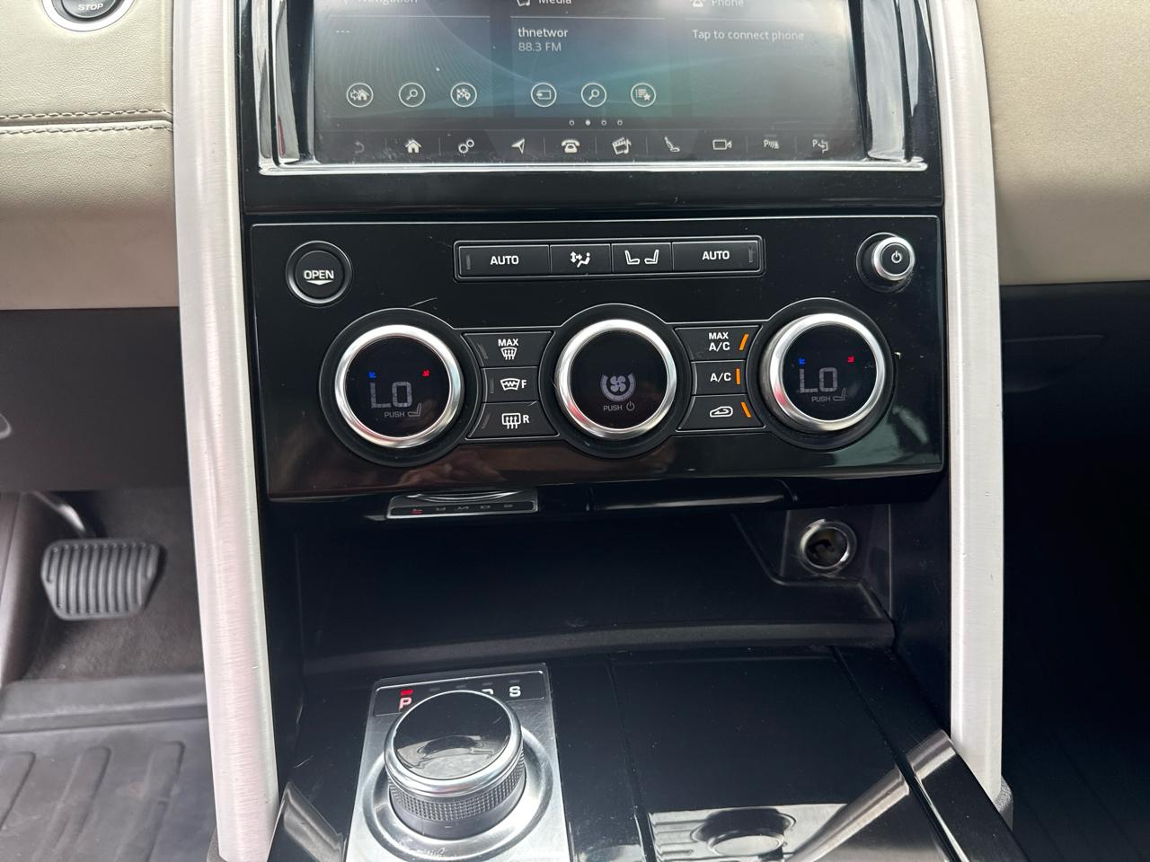 Land Rover Discovery HSE Luxury V6 Supercharged 2019