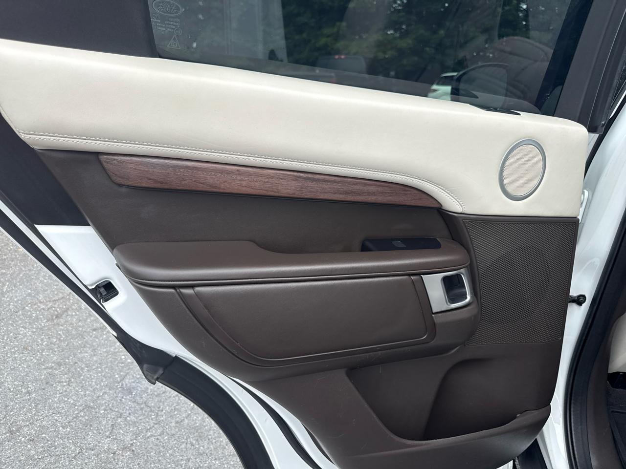 Land Rover Discovery HSE Luxury V6 Supercharged 2019