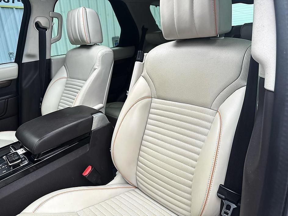 Land Rover Discovery HSE Luxury V6 Supercharged 2019