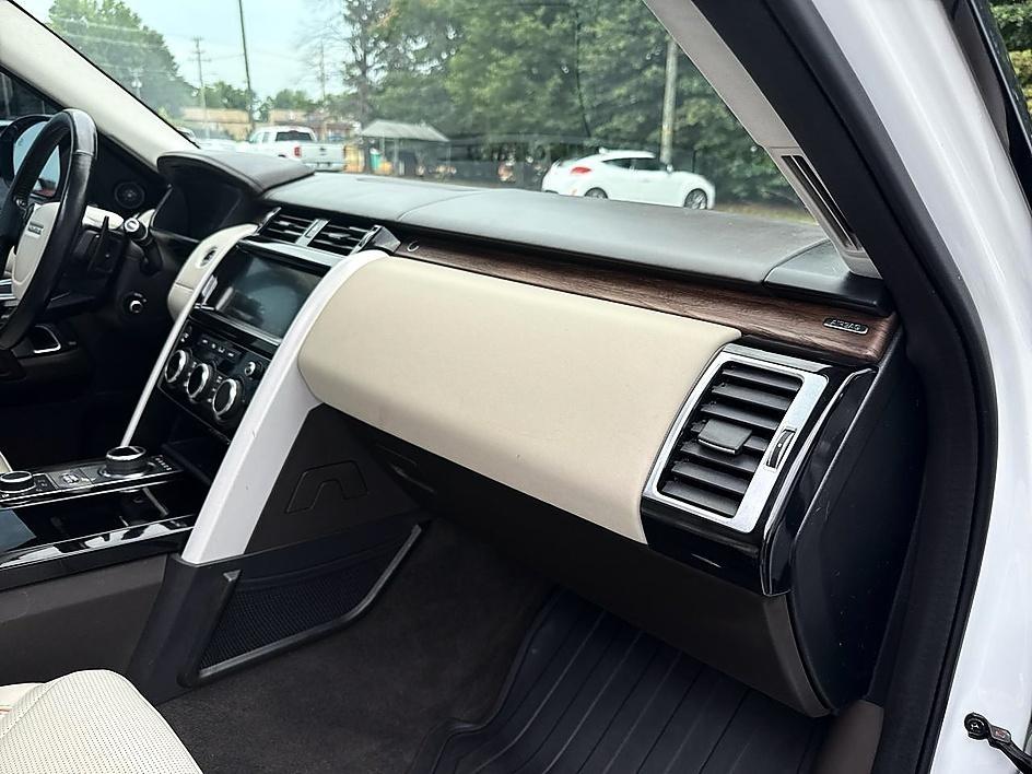 Land Rover Discovery HSE Luxury V6 Supercharged 2019