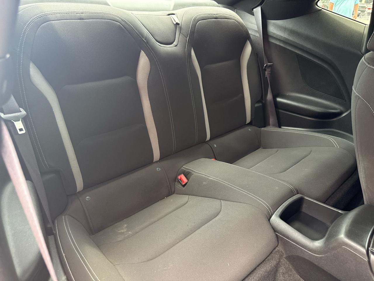 Chevrolet Camaro 2dr Cpe 1LT 2016