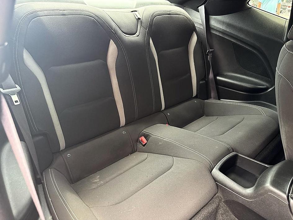 Chevrolet Camaro 2dr Cpe 1LT 2016