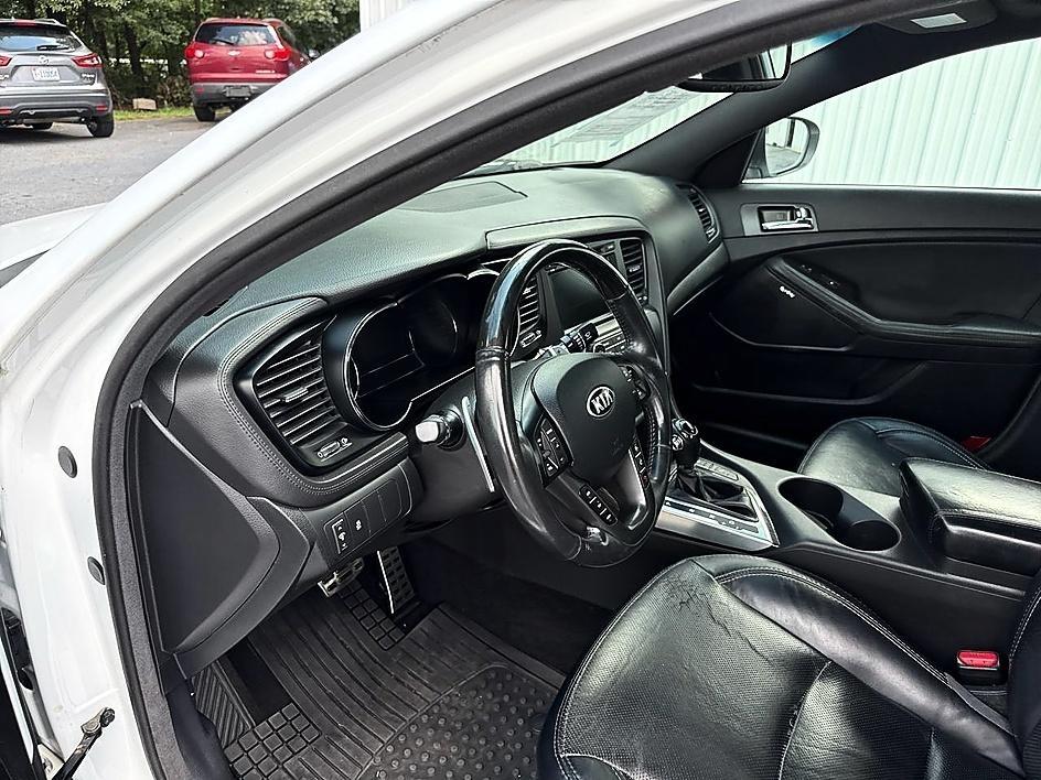 Kia Optima 4dr Sdn SX w/Limited Pkg 2013