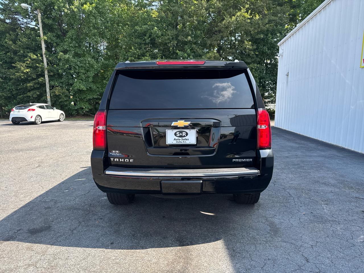 Chevrolet Tahoe 4WD 4dr Premier 2020