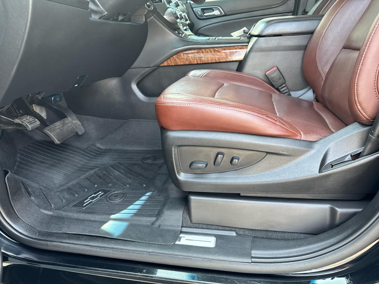 Chevrolet Tahoe 4WD 4dr Premier 2020