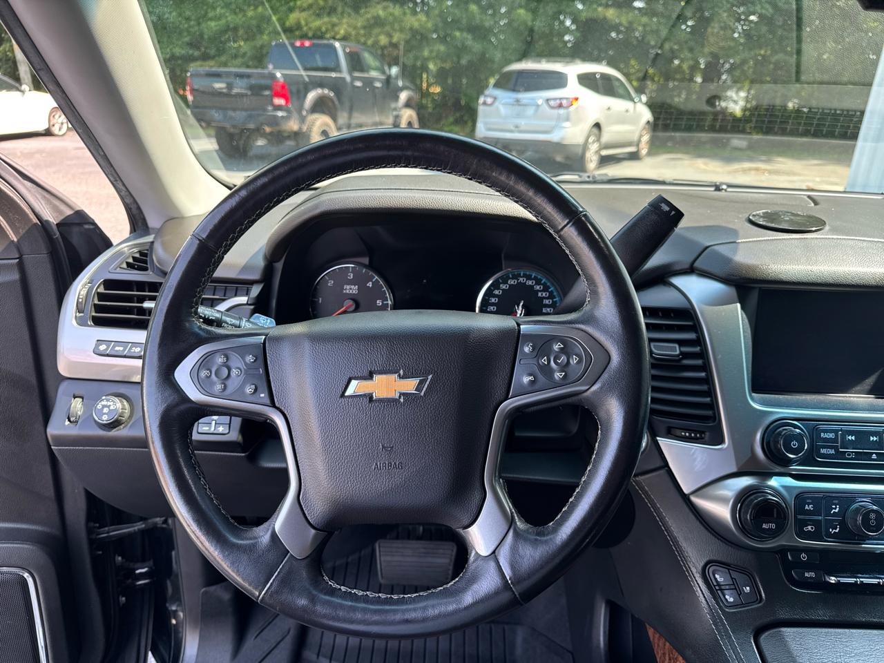 Chevrolet Tahoe 4WD 4dr Premier 2020