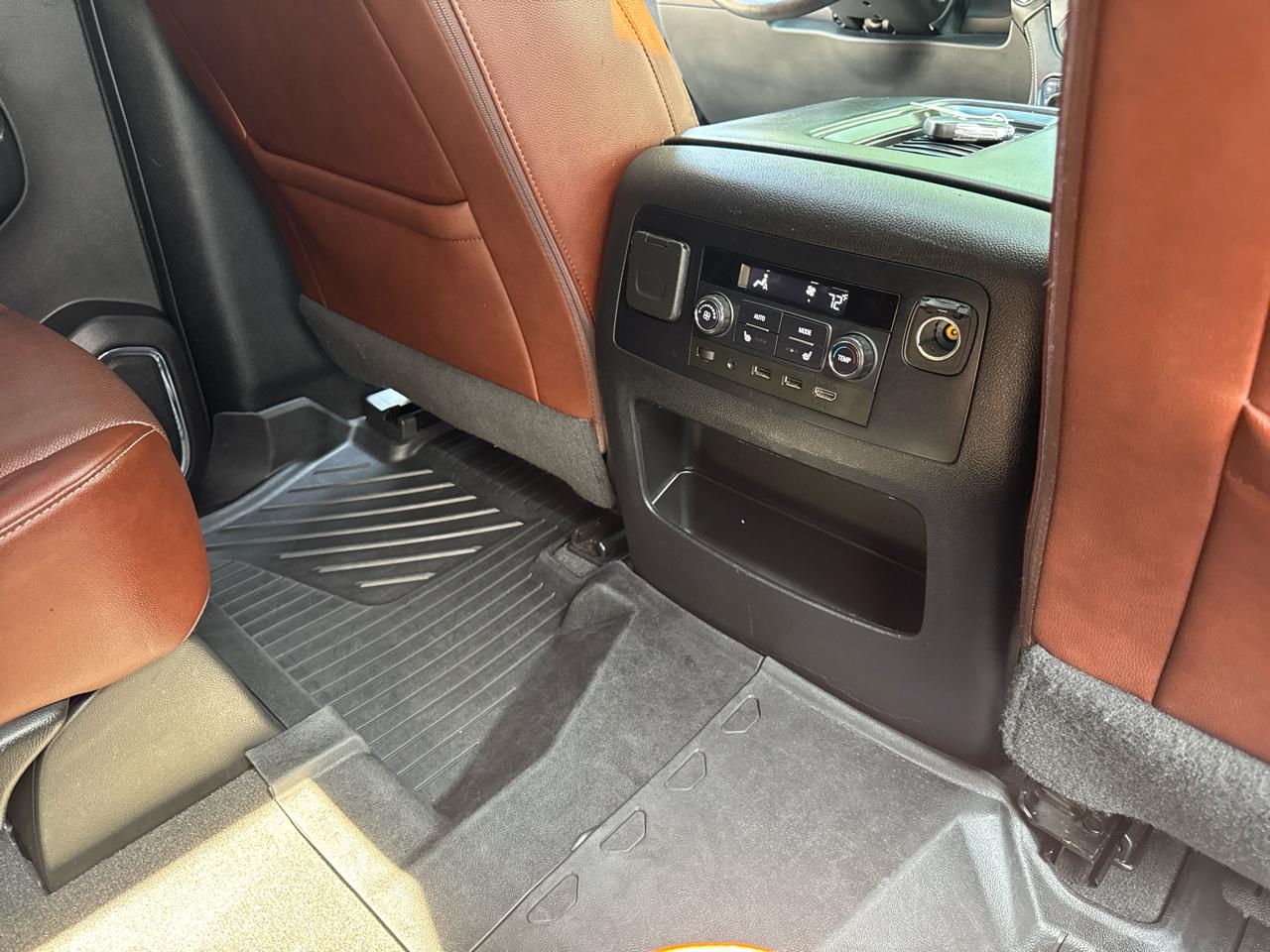 Chevrolet Tahoe 4WD 4dr Premier 2020