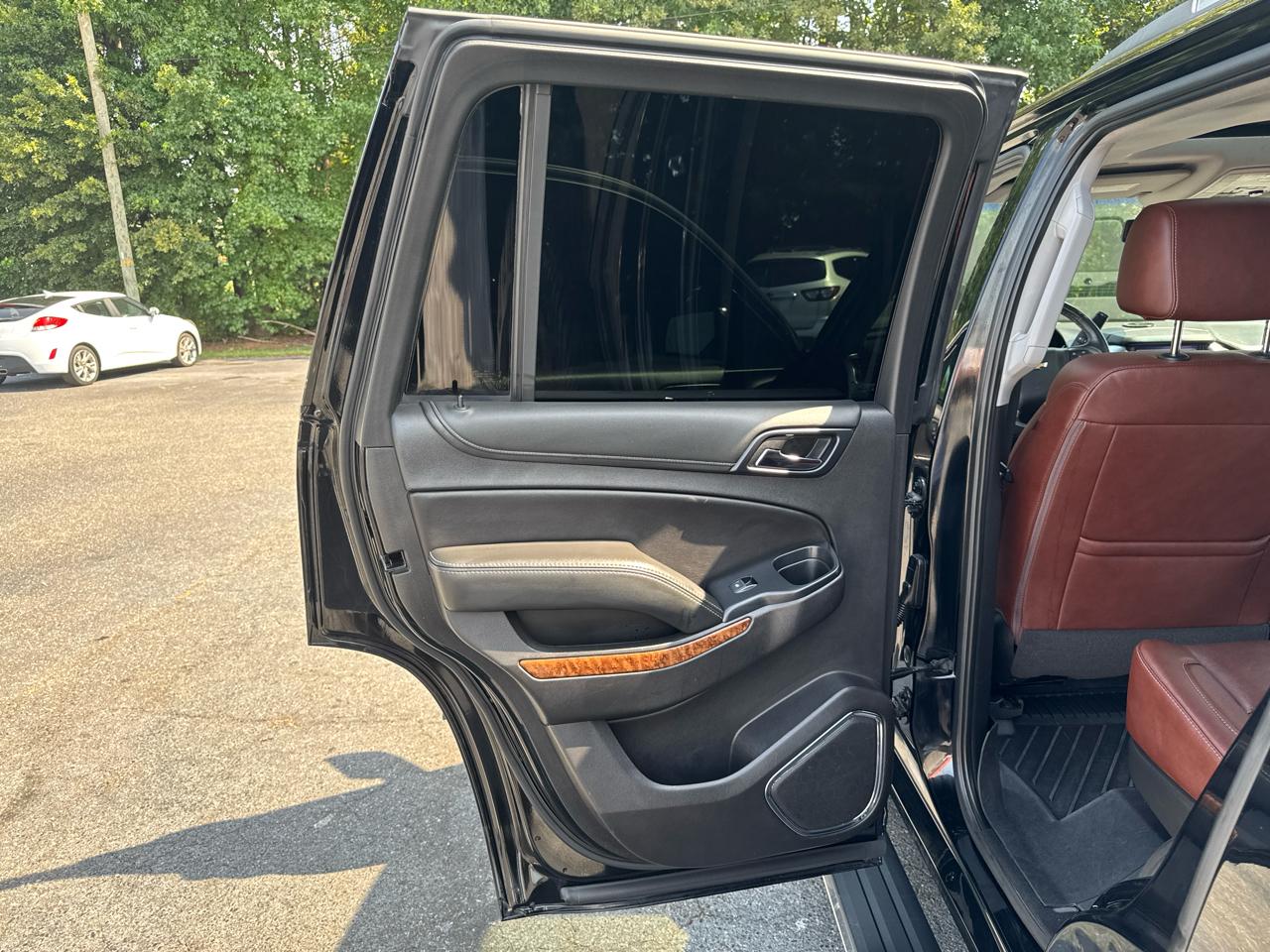 Chevrolet Tahoe 4WD 4dr Premier 2020
