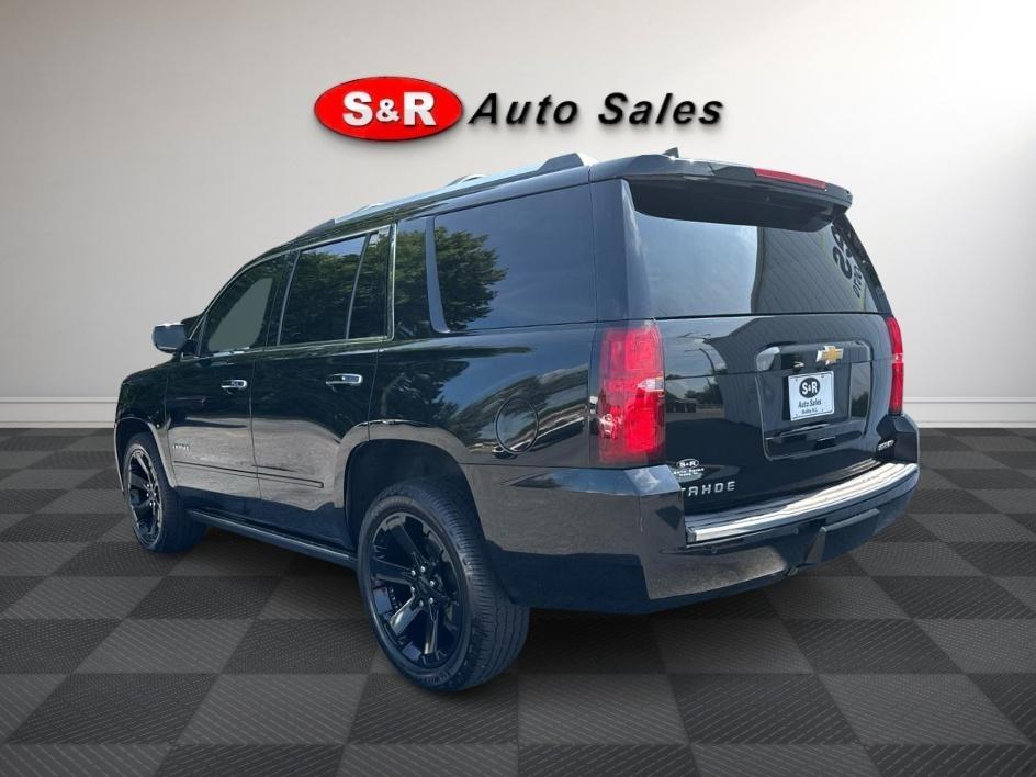 Chevrolet Tahoe 4WD 4dr Premier 2020