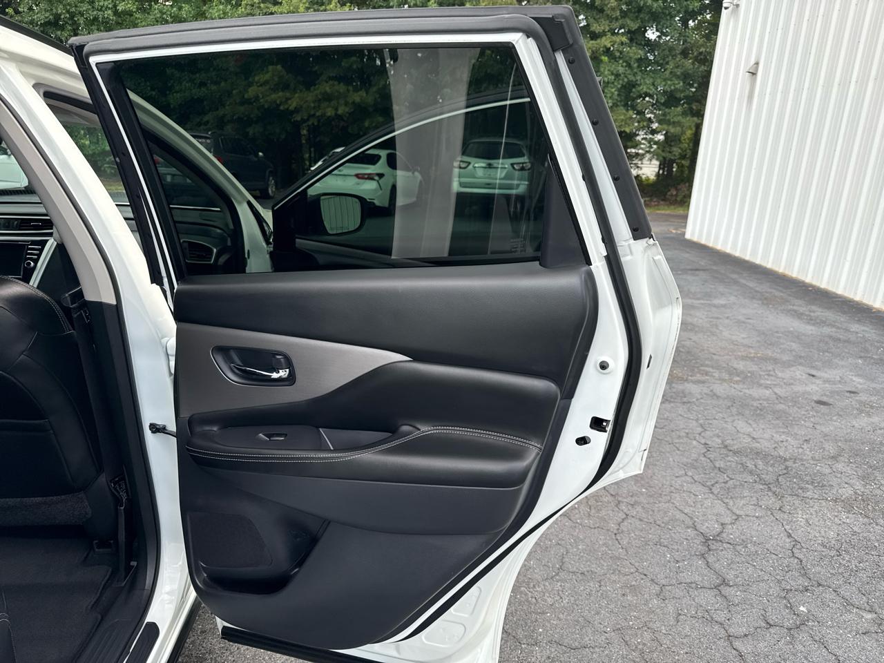 Nissan Murano FWD SV 2022