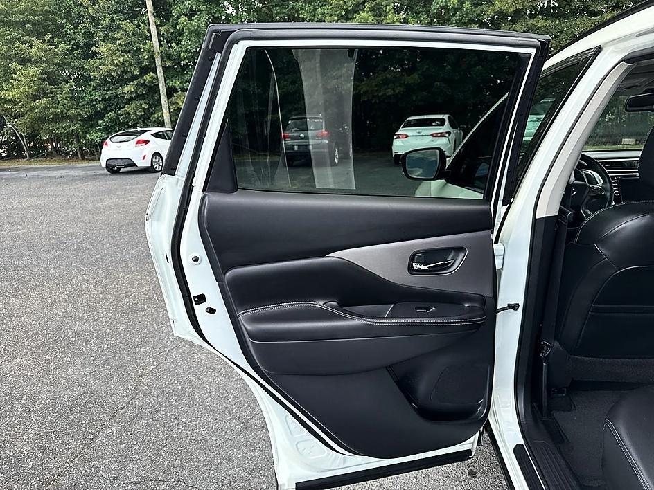 Nissan Murano FWD SV 2022