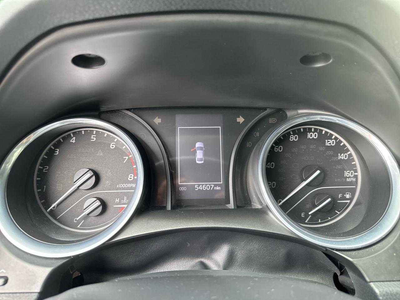 Toyota Camry SE Auto (Natl) 2020