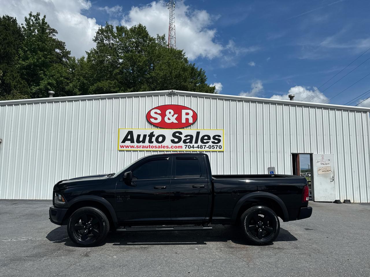 RAM 1500 Classic Warlock 4x4 Quad Cab 6'4" Box 2020