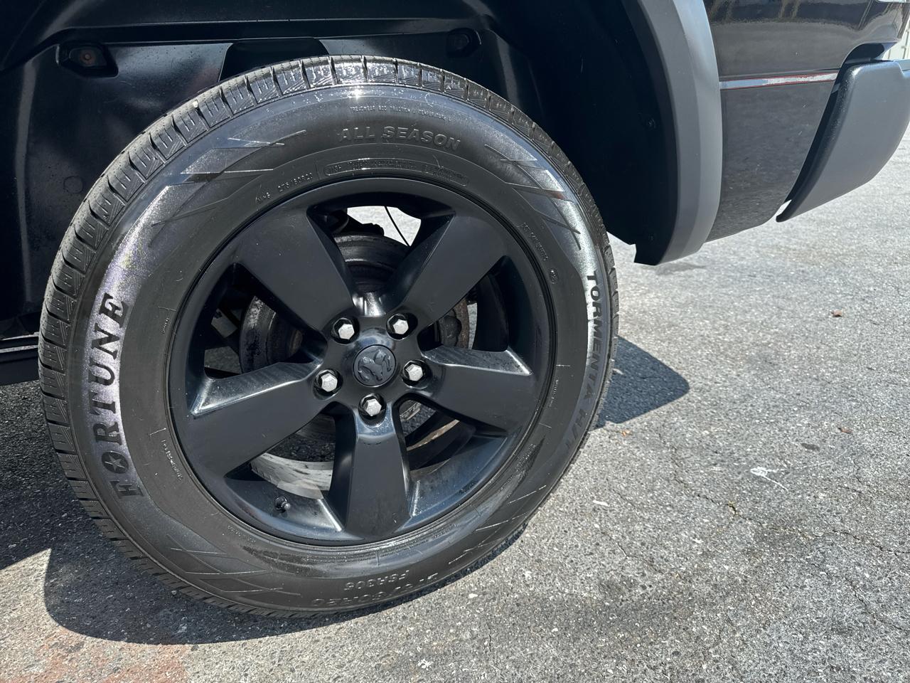 RAM 1500 Classic Warlock 4x4 Quad Cab 6'4" Box 2020