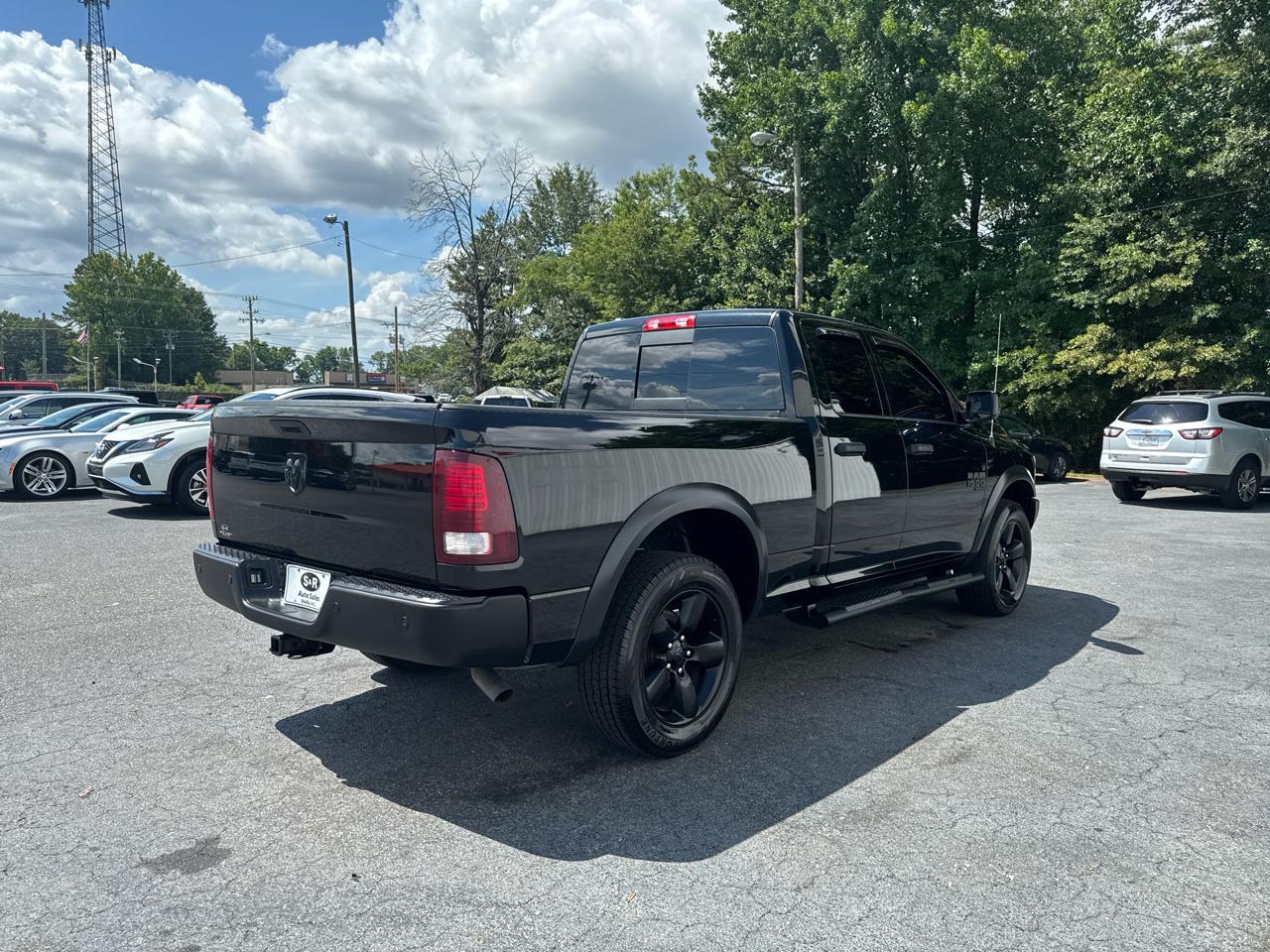 RAM 1500 Classic Warlock 4x4 Quad Cab 6'4" Box 2020