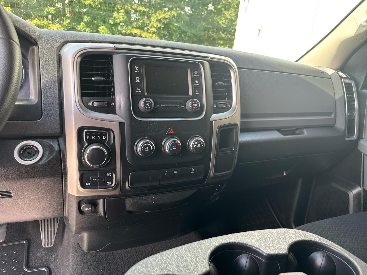 RAM 1500 Classic Warlock 4x4 Quad Cab 6'4" Box 2020