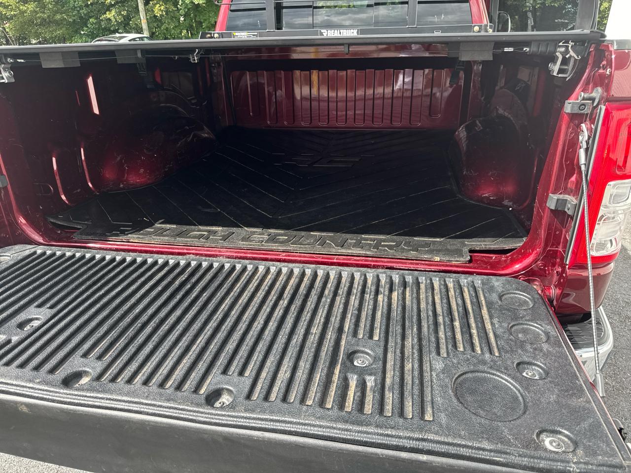 RAM 1500 Big Horn 4x4 Quad Cab 6'4" Box 2022
