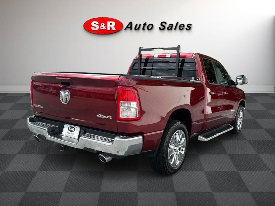 RAM 1500 Big Horn 4x4 Quad Cab 6'4" Box 2022
