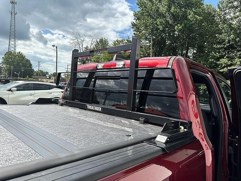 RAM 1500 Big Horn 4x4 Quad Cab 6'4" Box 2022