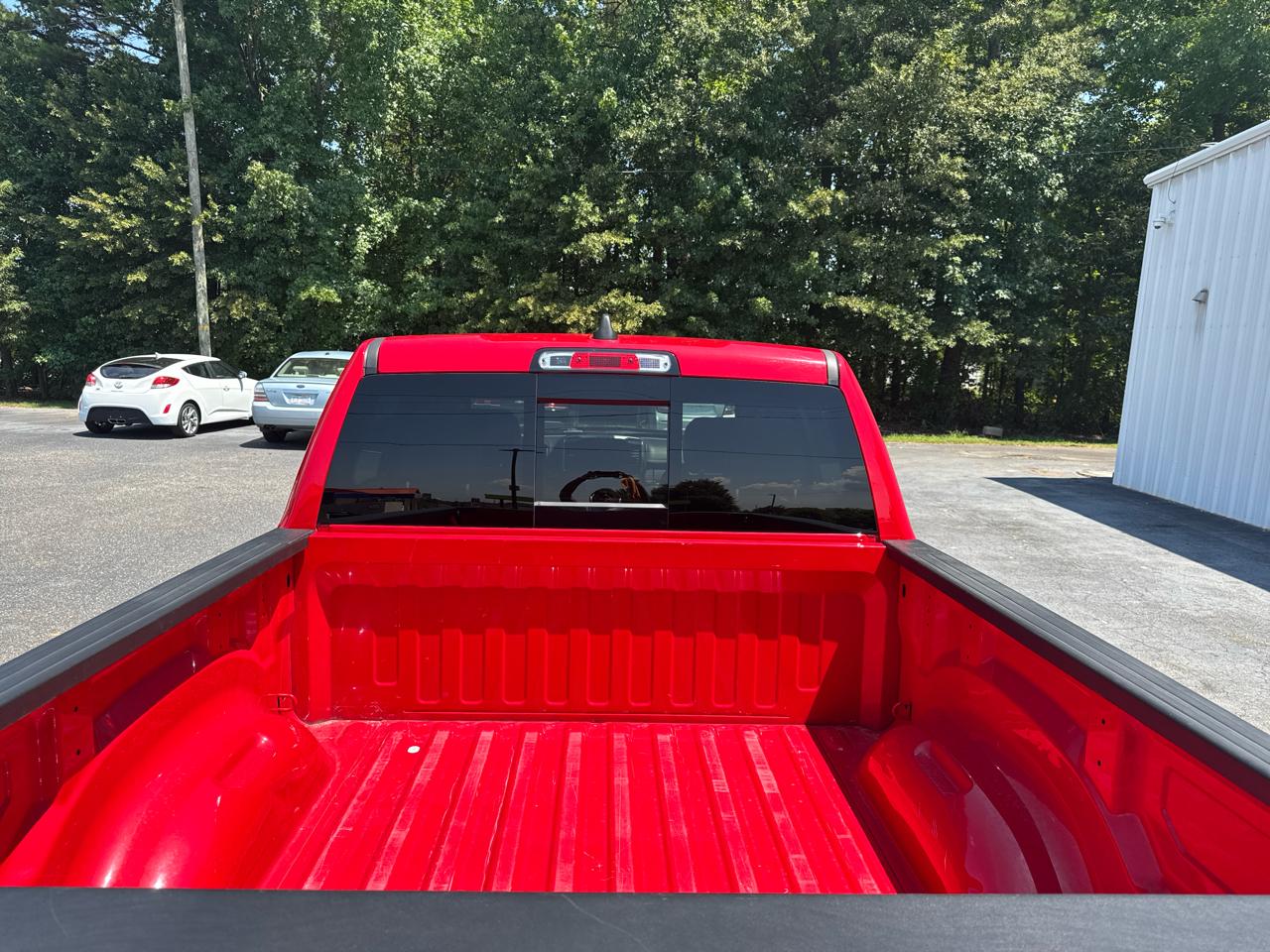 RAM 1500 Laramie 4x4 Crew Cab 5'7" Box 2021