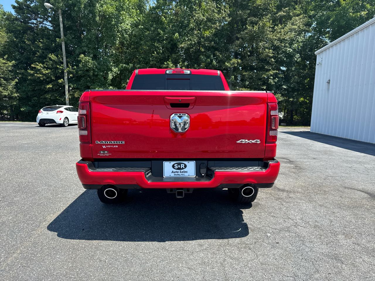 RAM 1500 Laramie 4x4 Crew Cab 5'7" Box 2021
