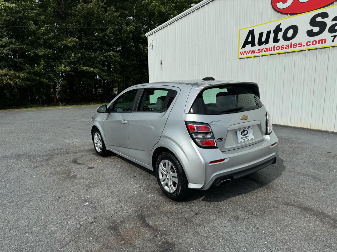 Chevrolet Sonic 5dr HB LT w/1FL 2020