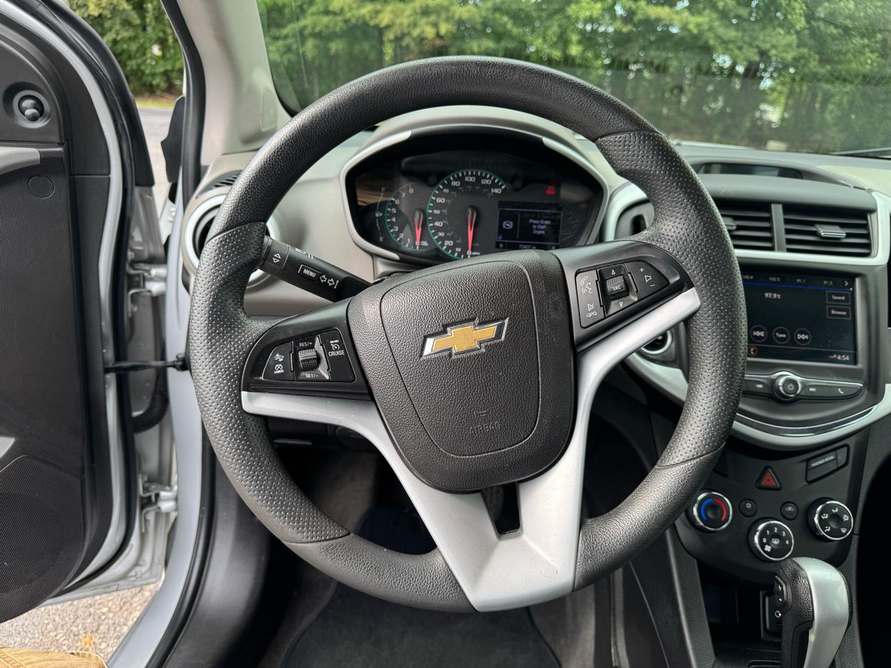Chevrolet Sonic 5dr HB LT w/1FL 2020
