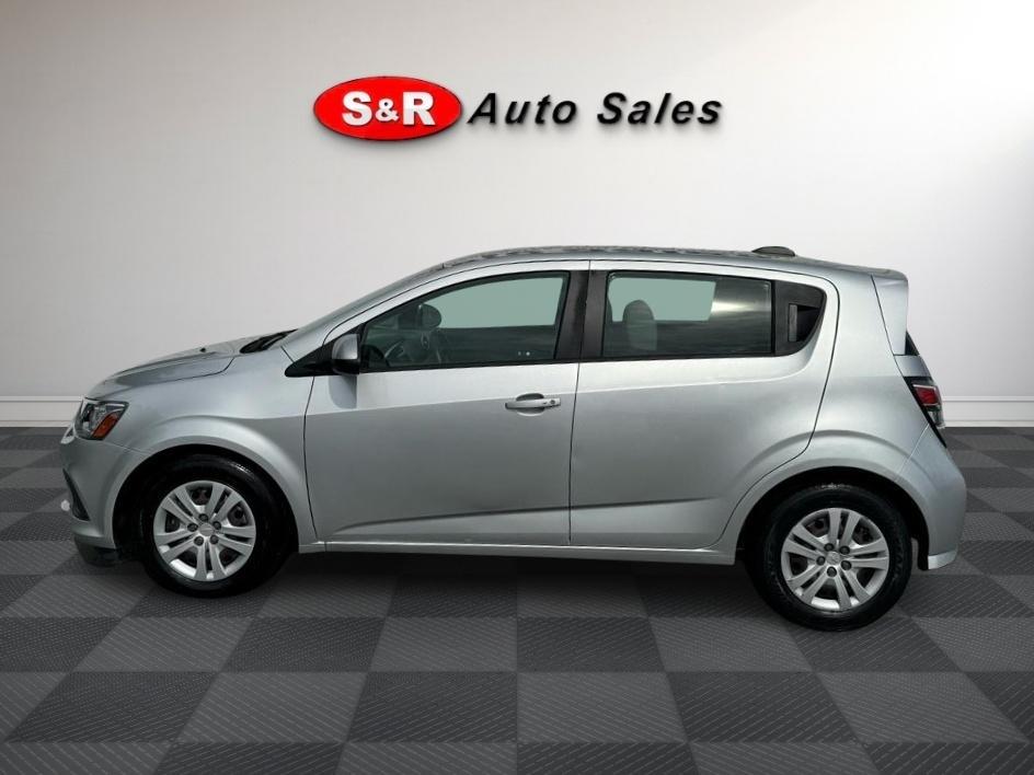 2020 Chevrolet Sonic 5dr HB LT w/1FL