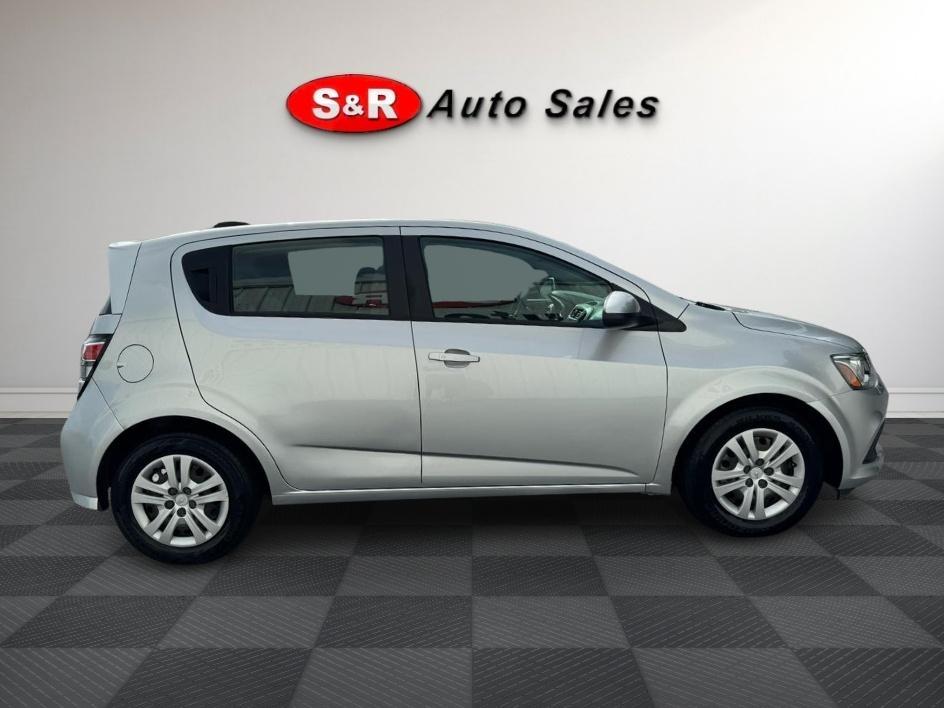 Chevrolet Sonic 5dr HB LT w/1FL 2020