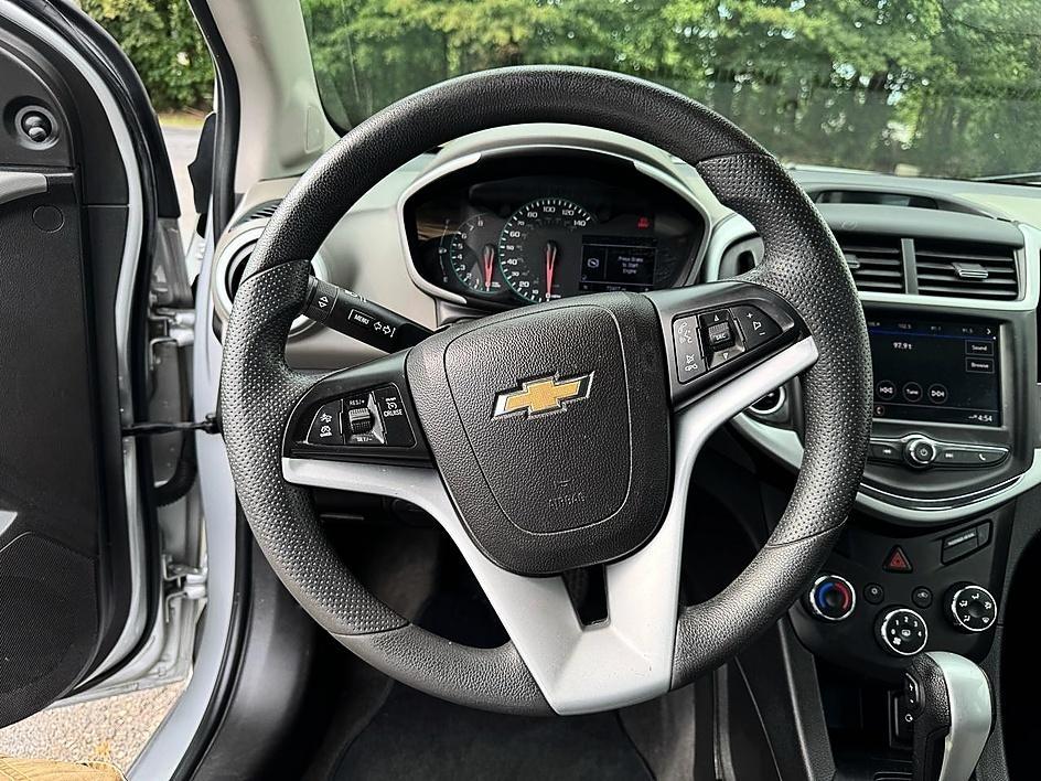 Chevrolet Sonic 5dr HB LT w/1FL 2020