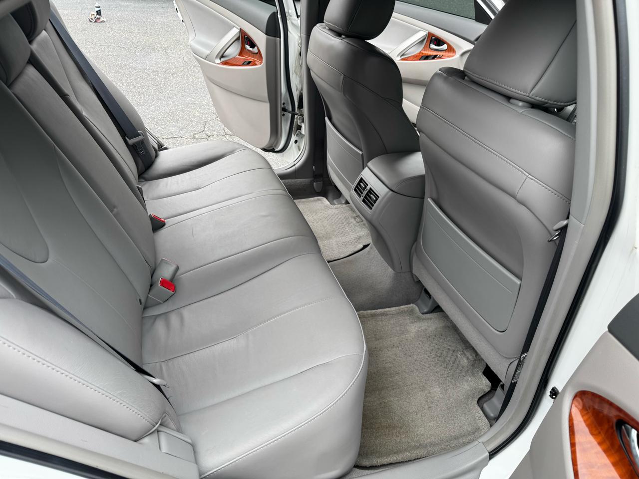 Toyota Camry 4dr Sdn V6 Auto XLE (Natl) 2009