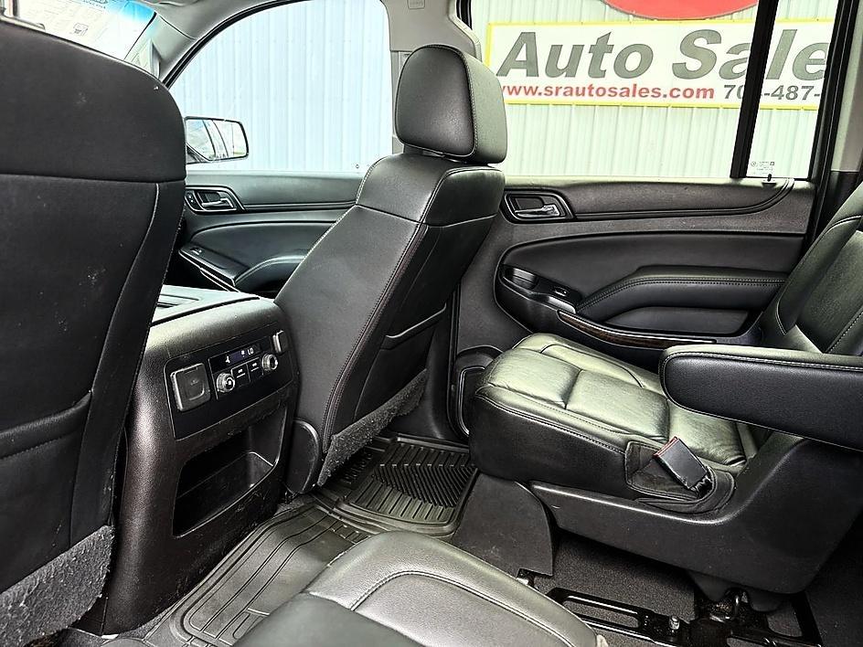 Chevrolet Suburban 4WD 4dr 1500 LT 2019