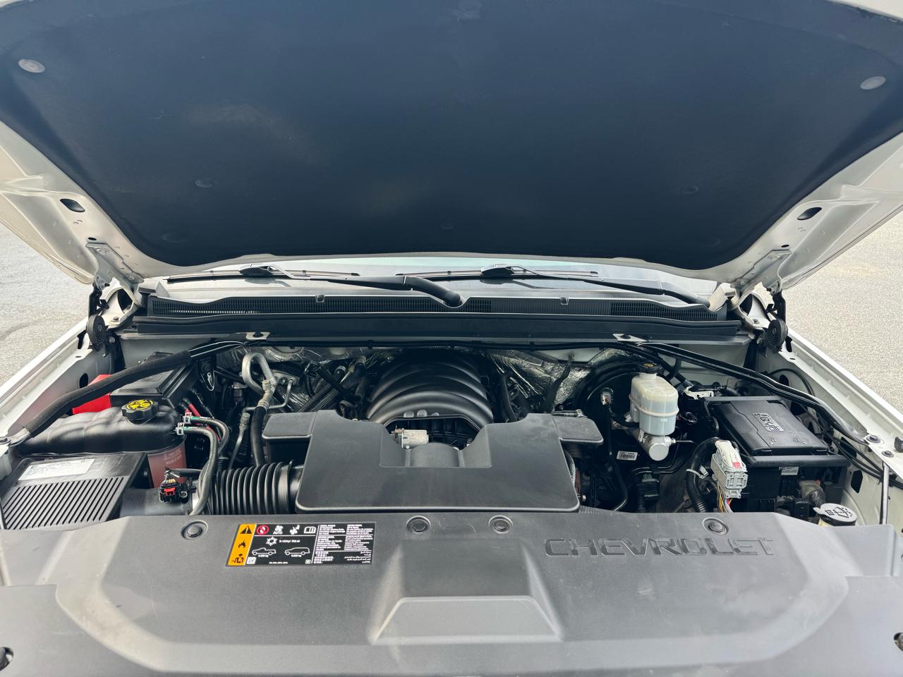 Chevrolet Suburban 4WD 4dr 1500 Premier 2017