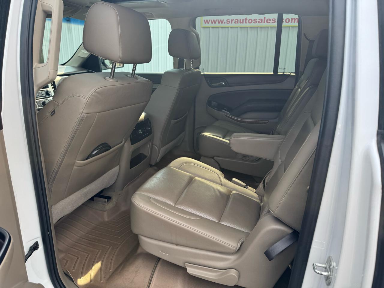 Chevrolet Suburban 4WD 4dr 1500 Premier 2017